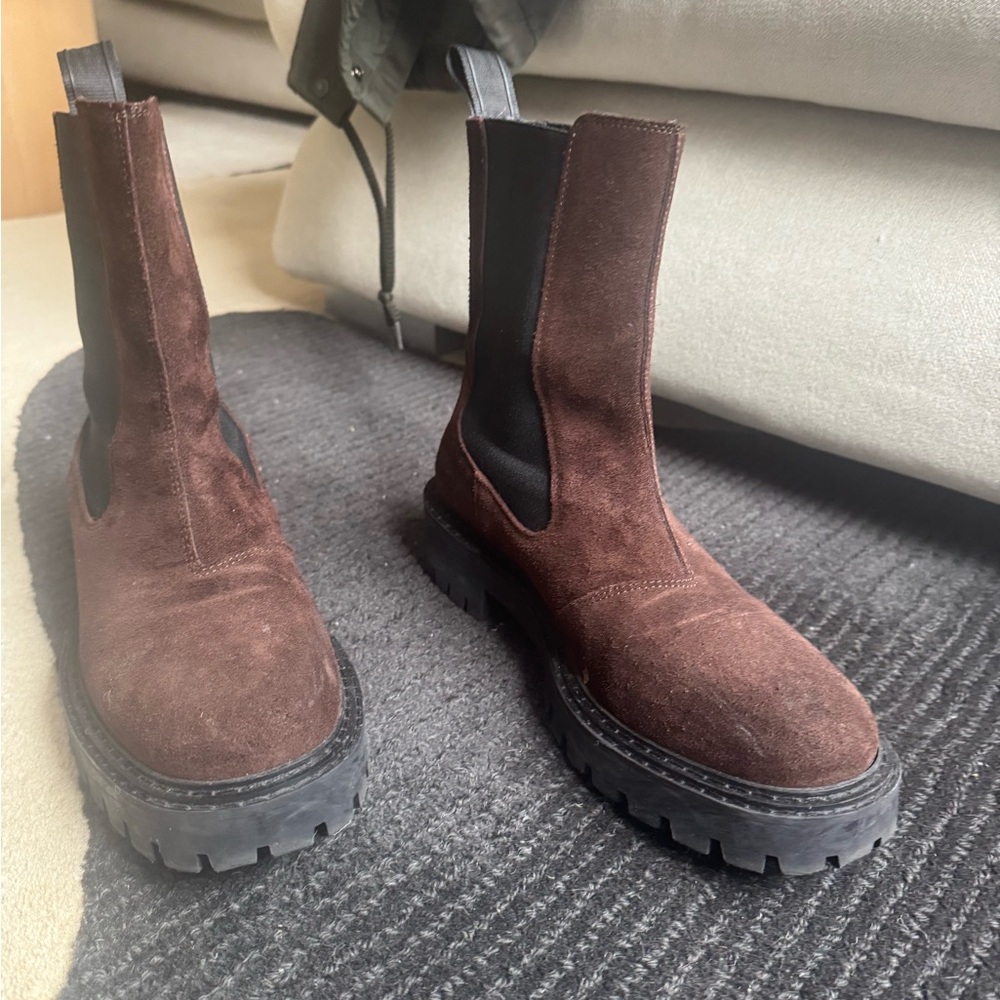 LAST Demmi Boots - Picture 6 of 8